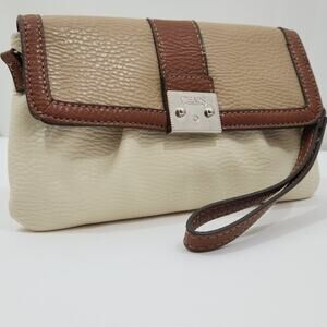 NO CROSSBODY STRAP Chaps Marisa Messenger Crossbody Purse White & Tan